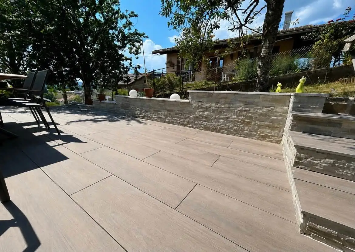 Terrasse carrelée — après travaux
